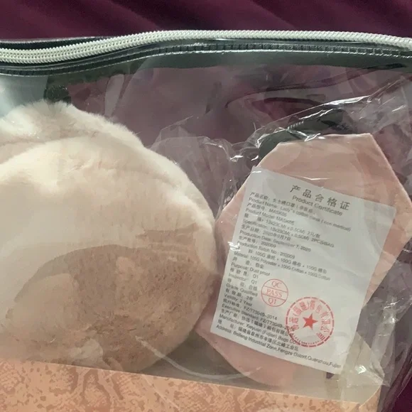 Alexis bendel fashion mask pouch .pink - Picture 4 of 6